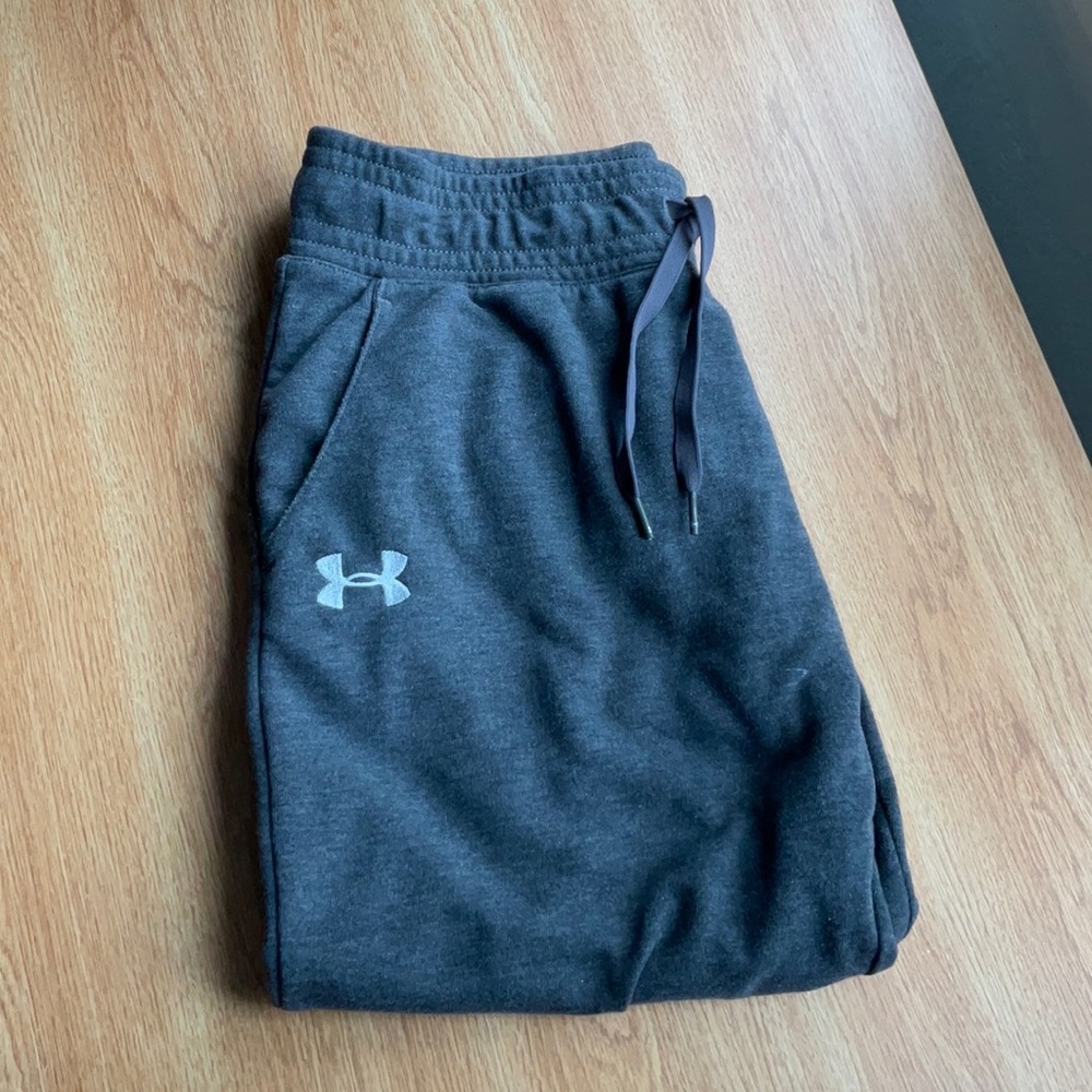 Under Armour grey women joggers